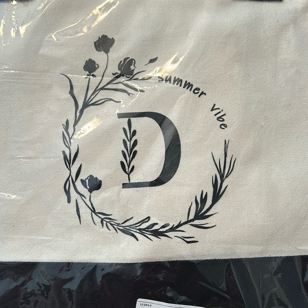 Beautiful sturdy canvas bag with initial D